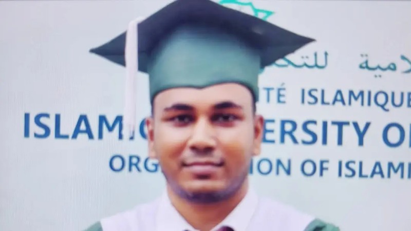 মহাখালীতে নারীর ছুরিকাঘাতে রেল কর্মকর্তা নিহত