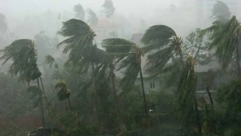 দেশের ১৭ অঞ্চলে ঝড়ো হাওয়াসহ বৃষ্টির আভাস